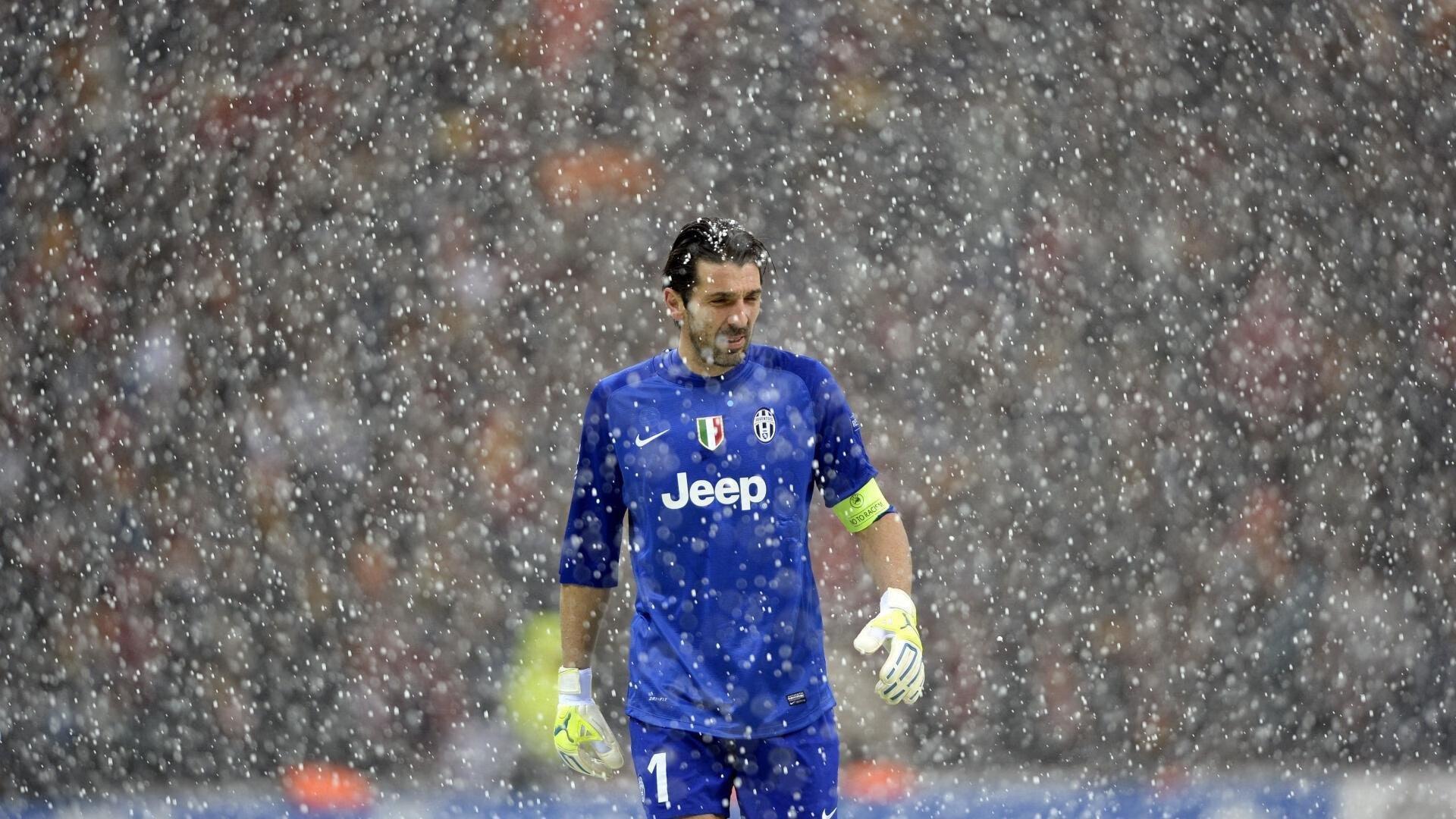 足彩网体育团队_英超豪门竞逐尤文后防新星，卡卢卢成转会市场焦点